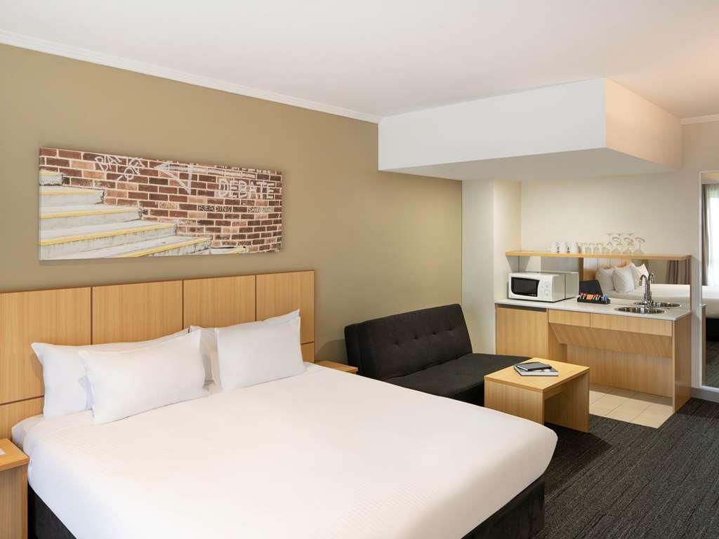 Mercure Sydney Macquarie Park Экстерьер фото