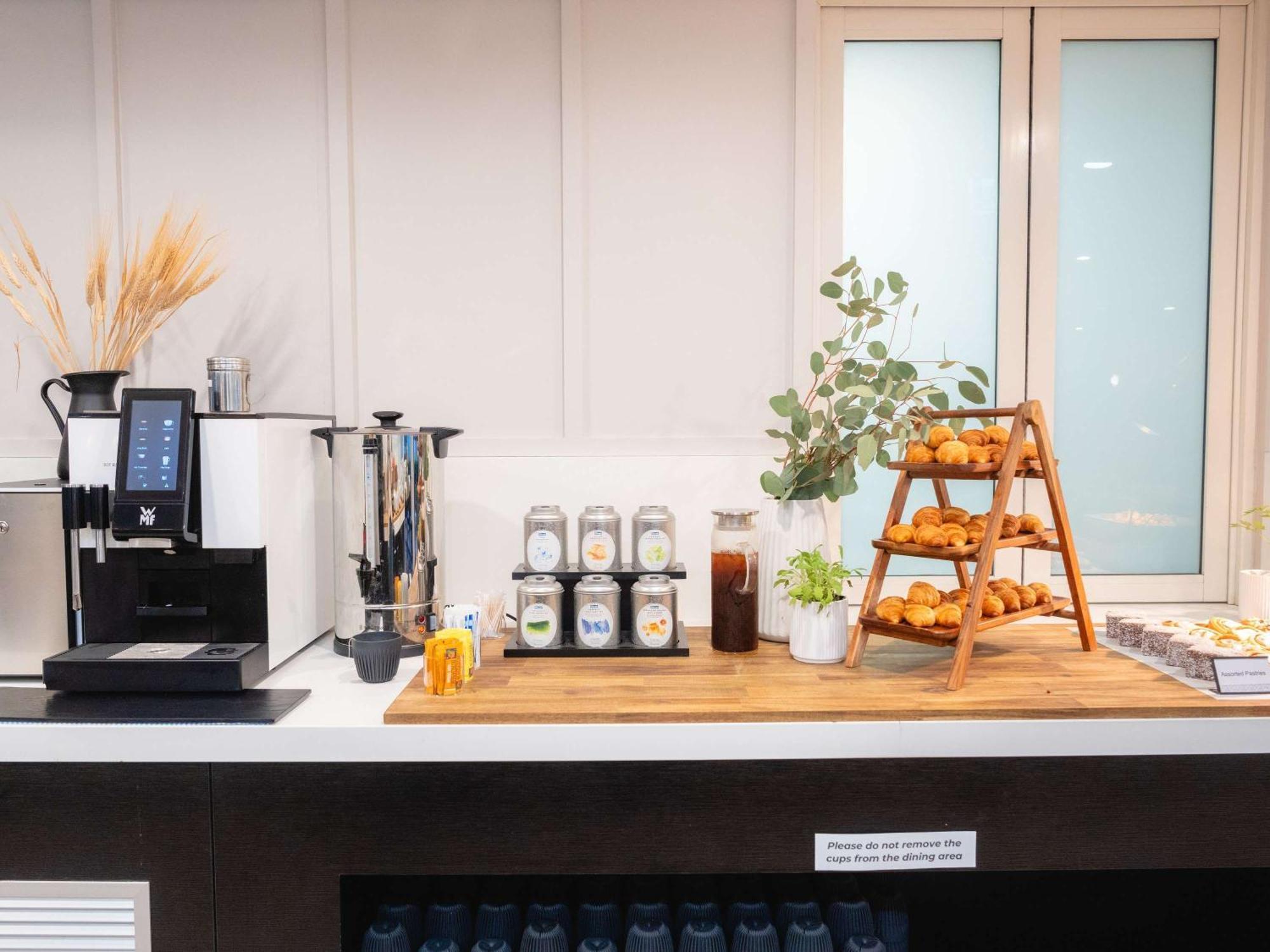 Mercure Sydney Macquarie Park Экстерьер фото
