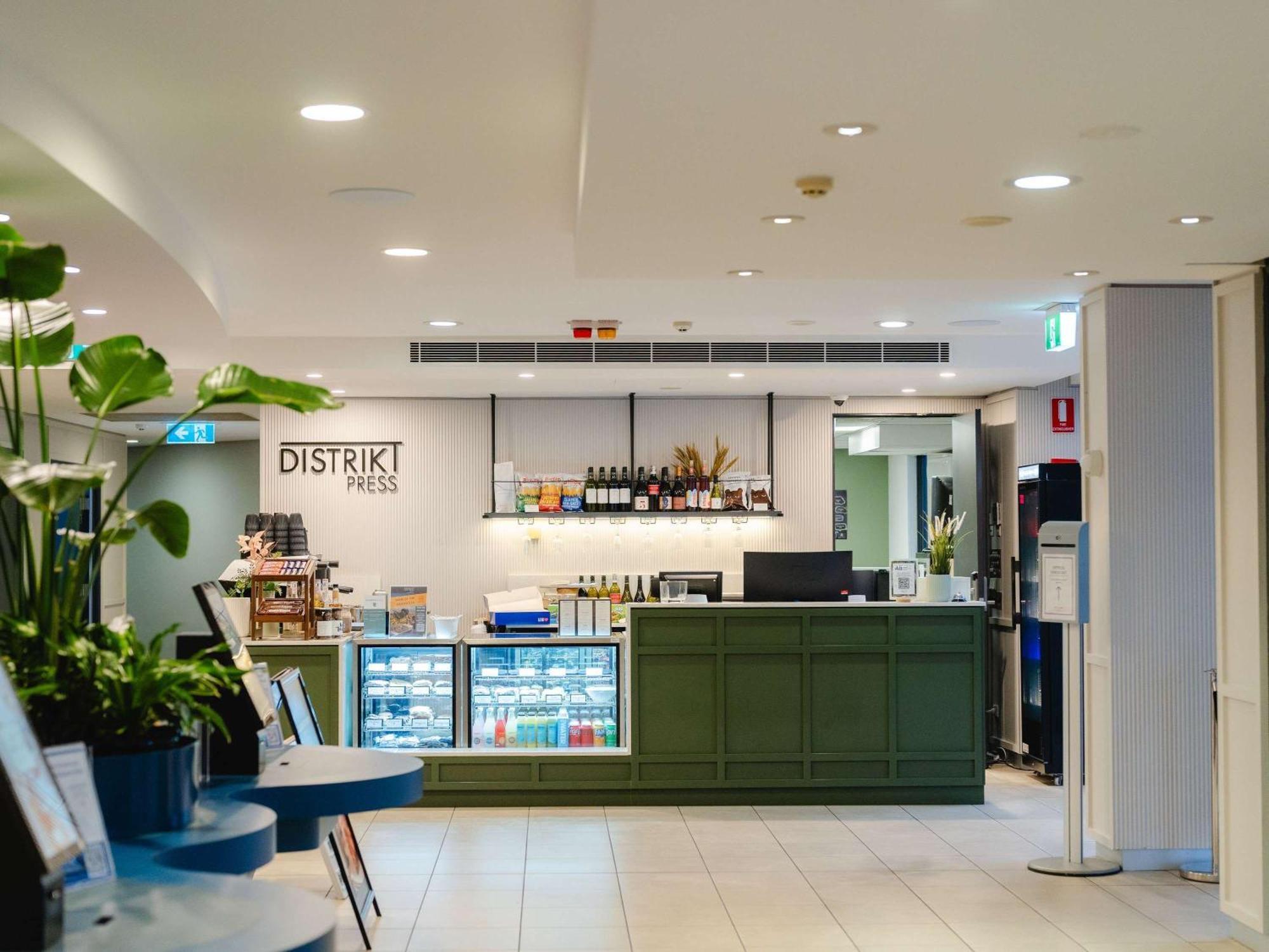 Mercure Sydney Macquarie Park Экстерьер фото
